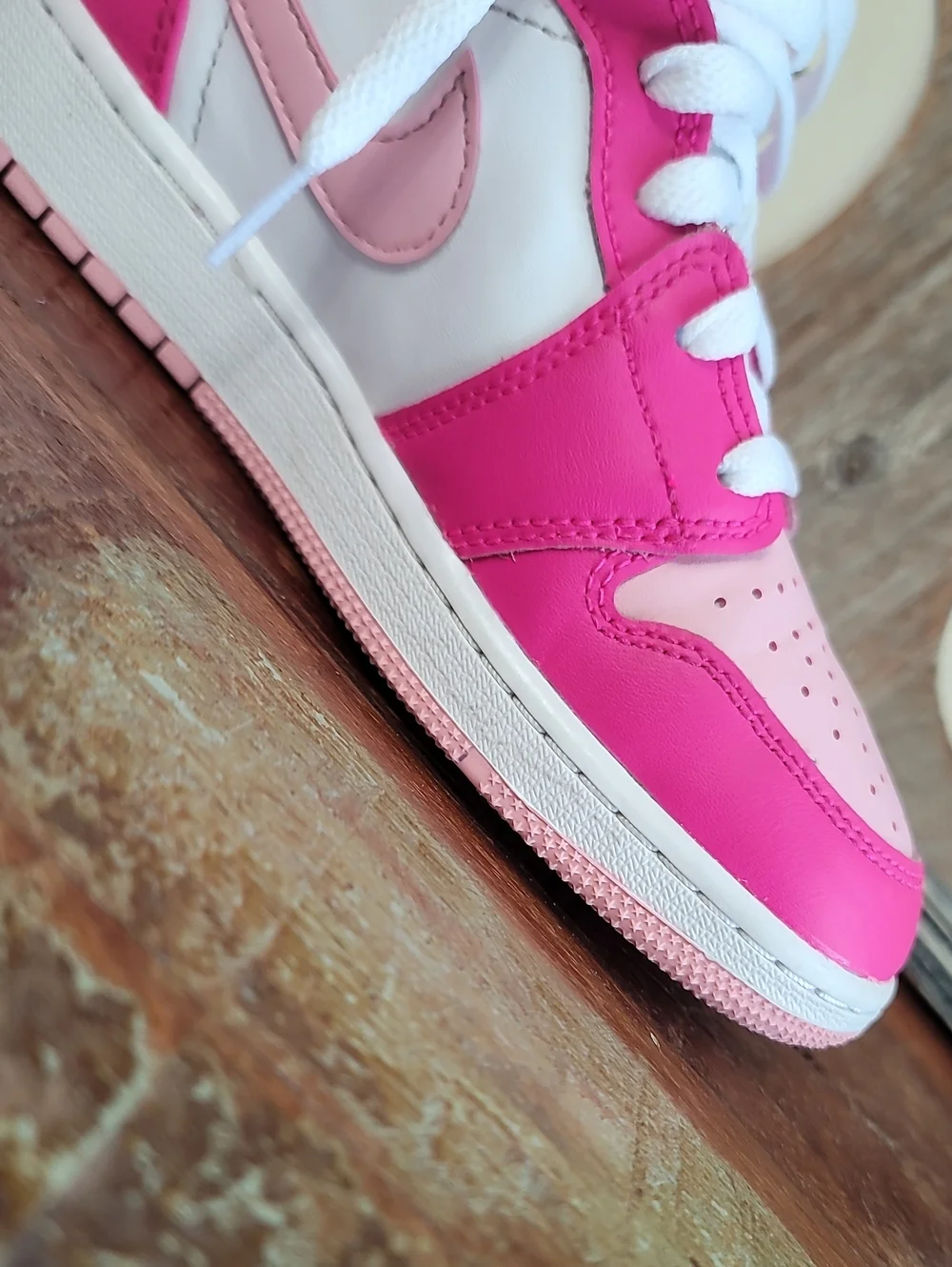 Jordan bold two
